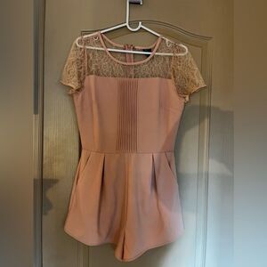 Forever 21 lace peach salmon pink romper sz s